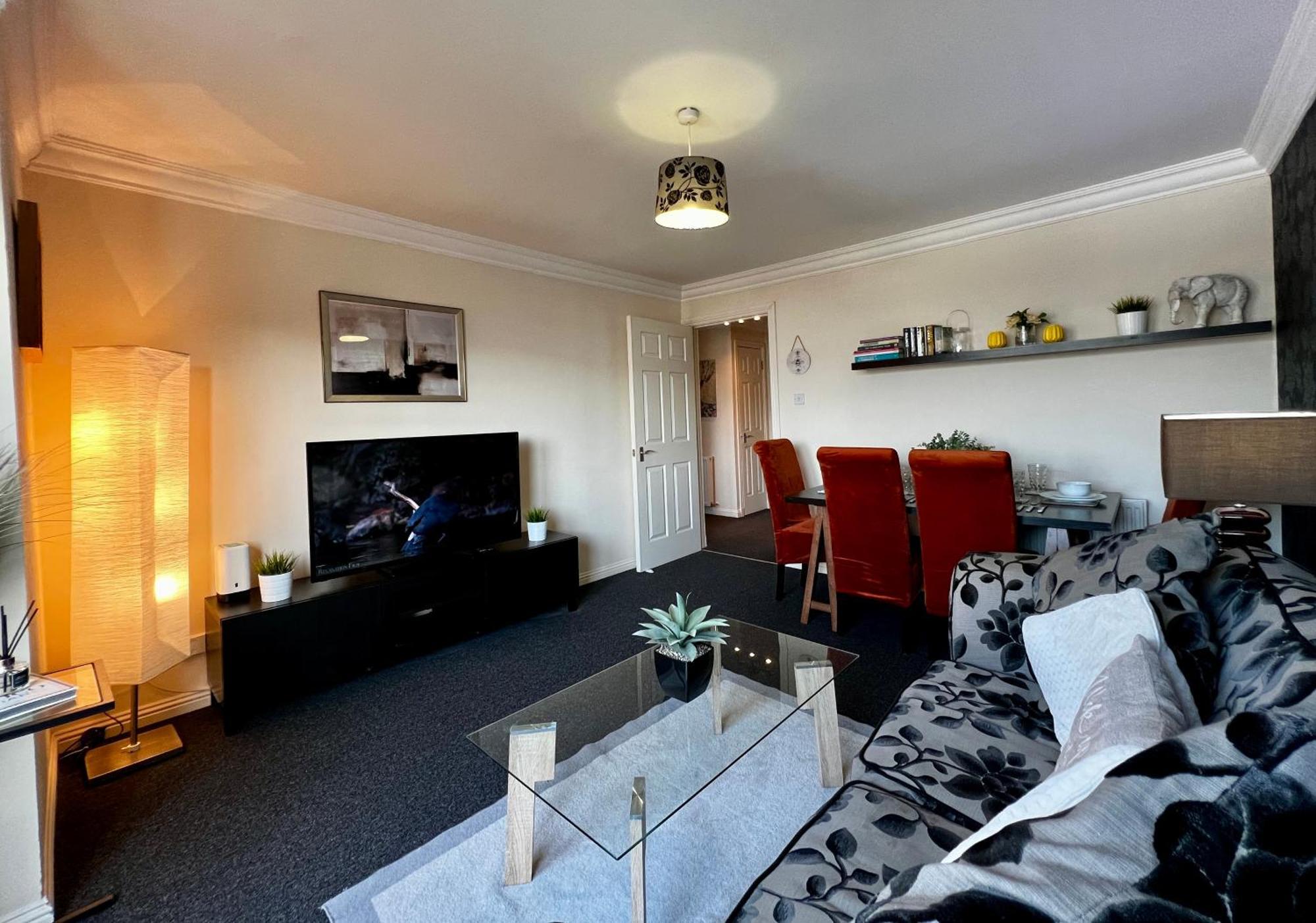 Апартаменты Stylish Modern Flat With Juliet Balcony & Parking Глазго Экстерьер фото